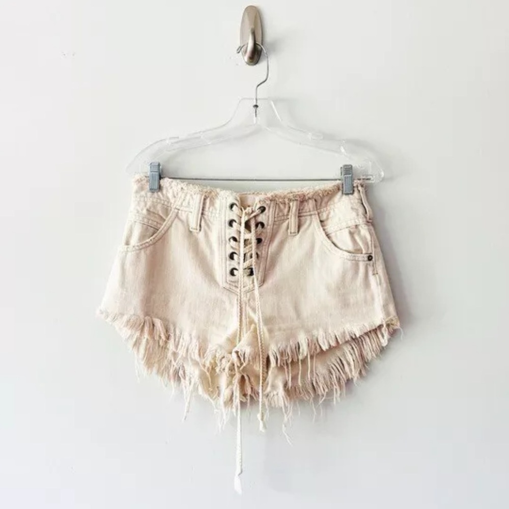 Free People Cream Lace-Up Frayed Shorts size 25
